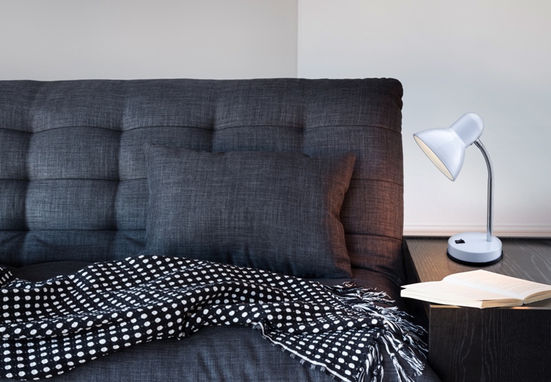 BASIC stolná lampa biela 1xE27/40W