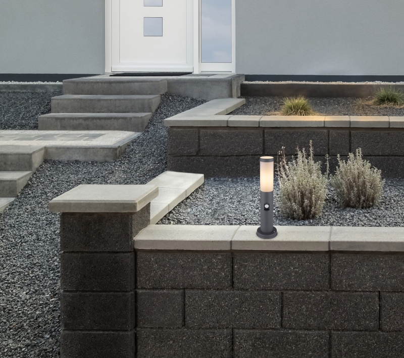 BOSTON stĺpik antracit 45cm so senzorom pohybu 1xE27/60W IP44