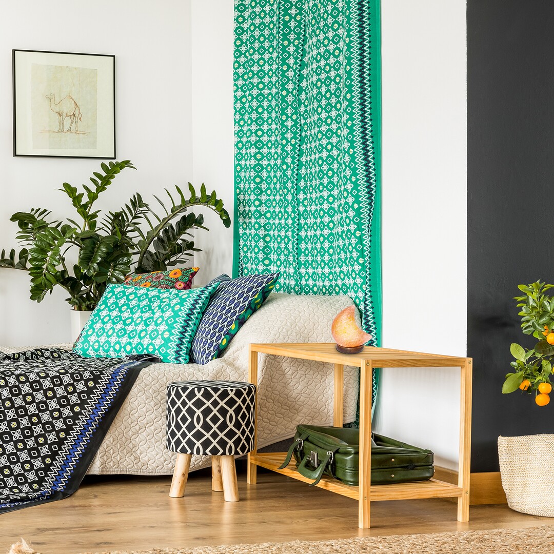 WASABI soľná lampa oranžová v tvare mesiaca RGB LED/1W/DC 5V