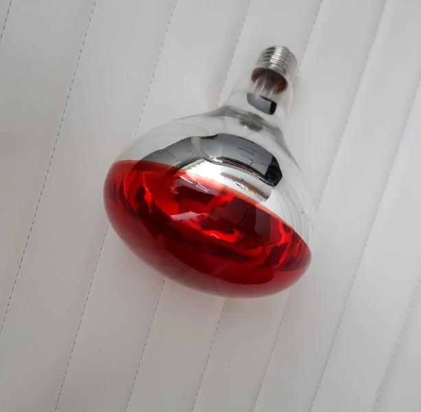 Výhrevná infračervená žiarovka E27/250W 
