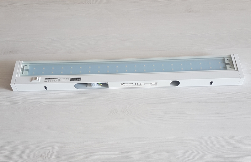 LED svietidlo pod linku výklopné biele 42SMD/10W/4100K/58,4 cm