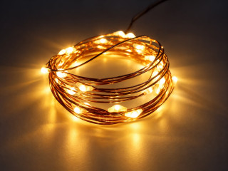 MICRO LED svietiaci reťazec 30 LED teplá biela s časovačom, 2,9m, na batérie, IP20