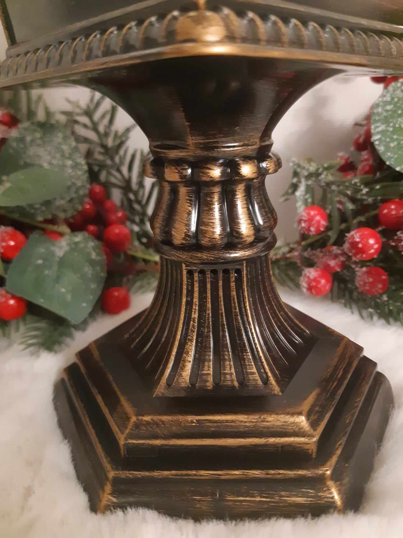 Svietiaci lampáš pouličná lampa s mikulášom s efektom sneženia a hudbou, 1xLED teplá biela