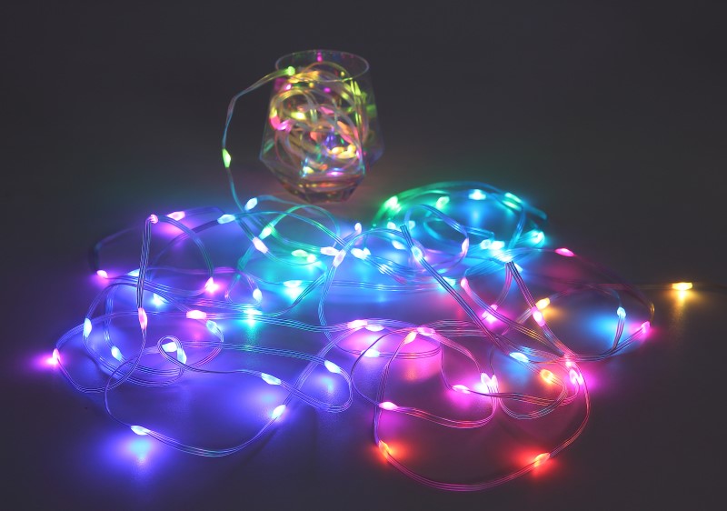 LED reťaz/pásik 50 LED RGB/5V 27 svetelných efektov, dĺžka 5m