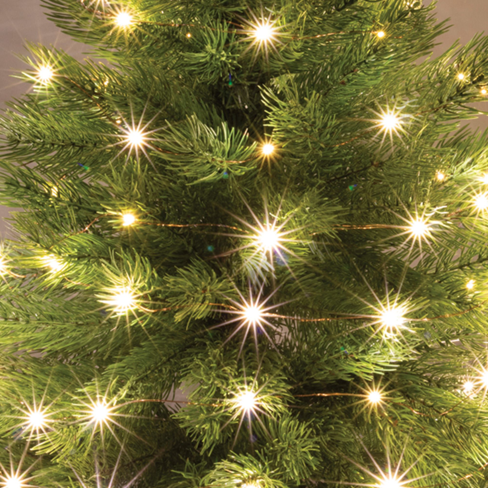 MICRO LED svietiaci reťazec 50 LED teplá biela s časovačom, 4,9m, na batérie