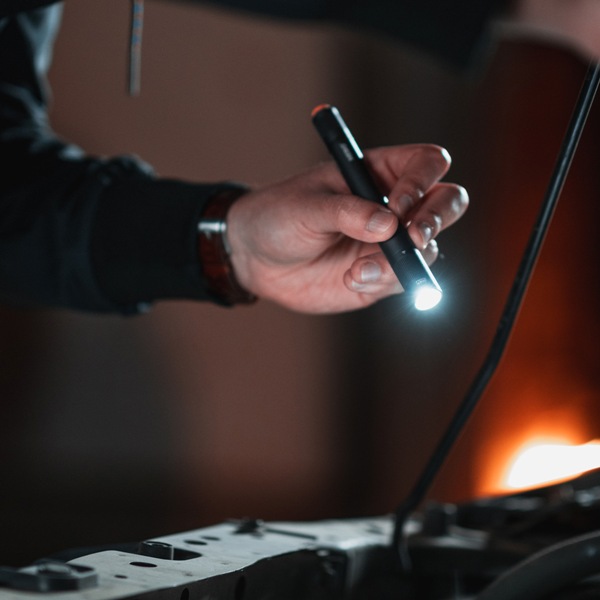 Led baterka NEBO COLUMBO™ 150 vodotesná IP67, 150lm/2h/84m