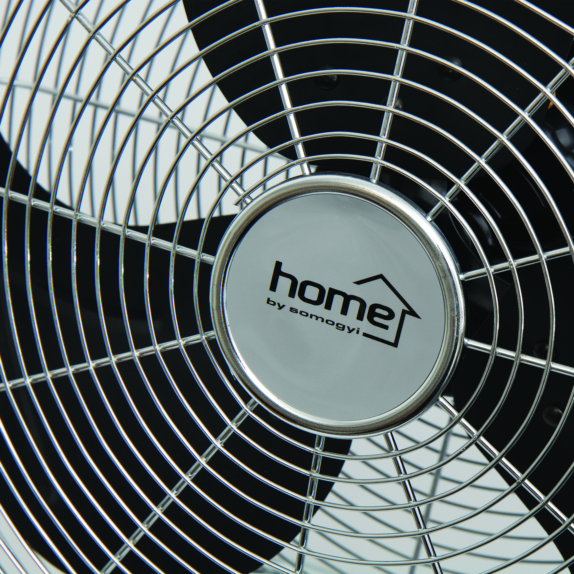 Podlahový chrómový ventilátor 120W, priemer 50cm