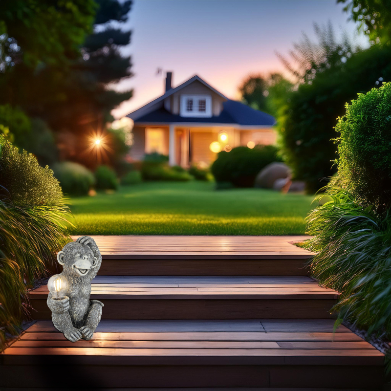 Solárne svietidlo sivá opica so žiarovkou teplá biela LED IP44, výška: 27,5cm