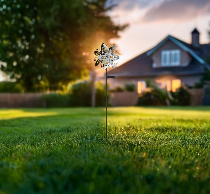 Solárne zapichávacie led svietidlo veterné koleso strieborno-sivé LED 3V/3000K IP44, výška: 124cm