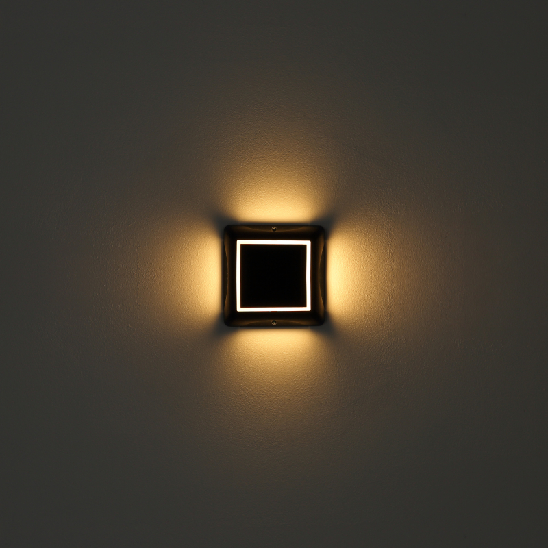 Solárne svietidlo štvorcové čierne na stenu/do zeme LED 1,2W/3,7V/3000K IP65