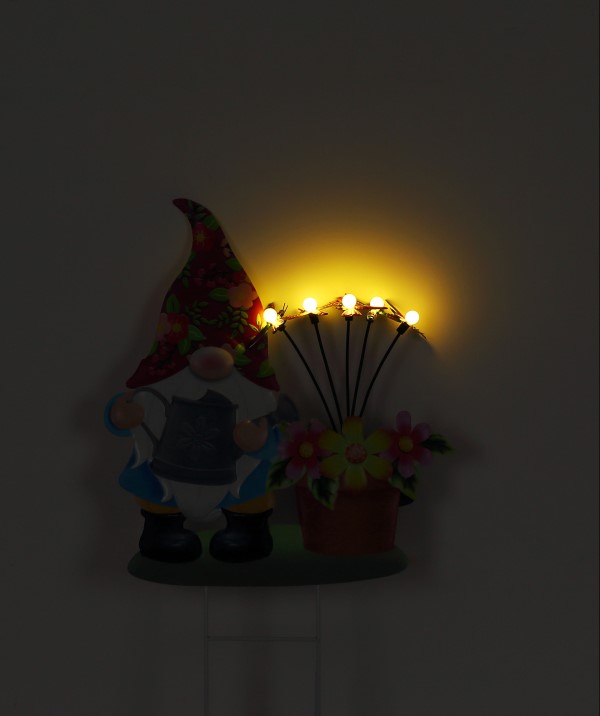Solárne zapichávacie led svietidlo trpaslík s kvetmi a motýľmi 5xLED,0,06W,3V 3000K, výška: 47,5cm