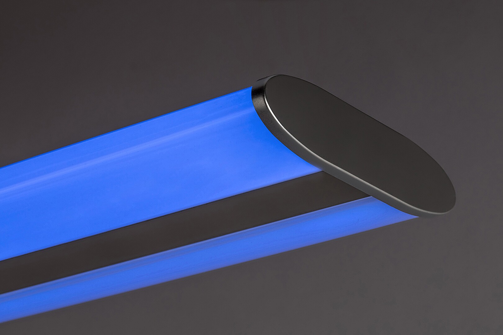 TEMPERIUS závesné SMART svietidlo LED/24W výška: 80-150cm + diaľkové ovládanie