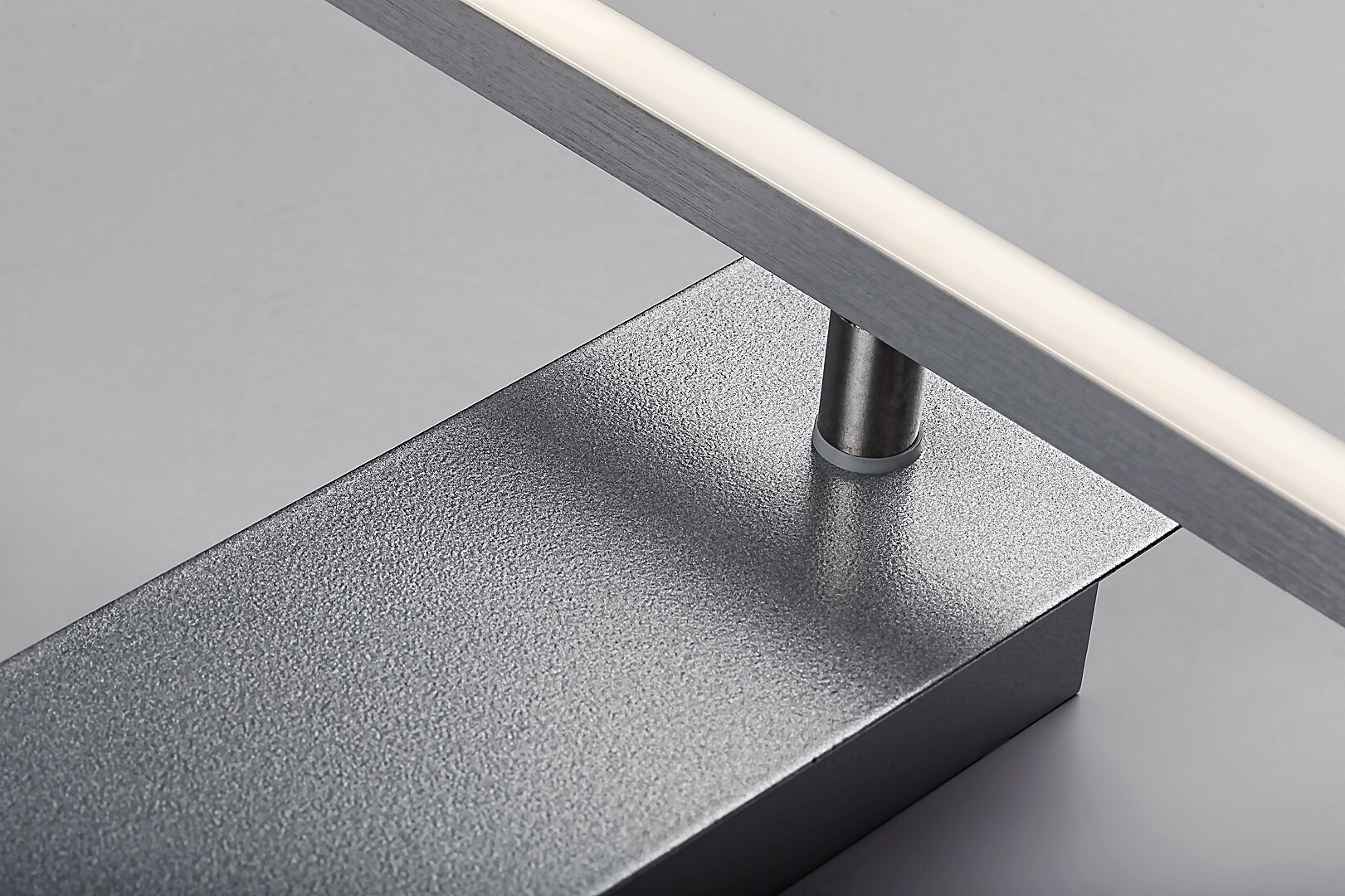 TUMNUS nástenné svietidlo strieborné/brúsený hliník LED/14W/4000K