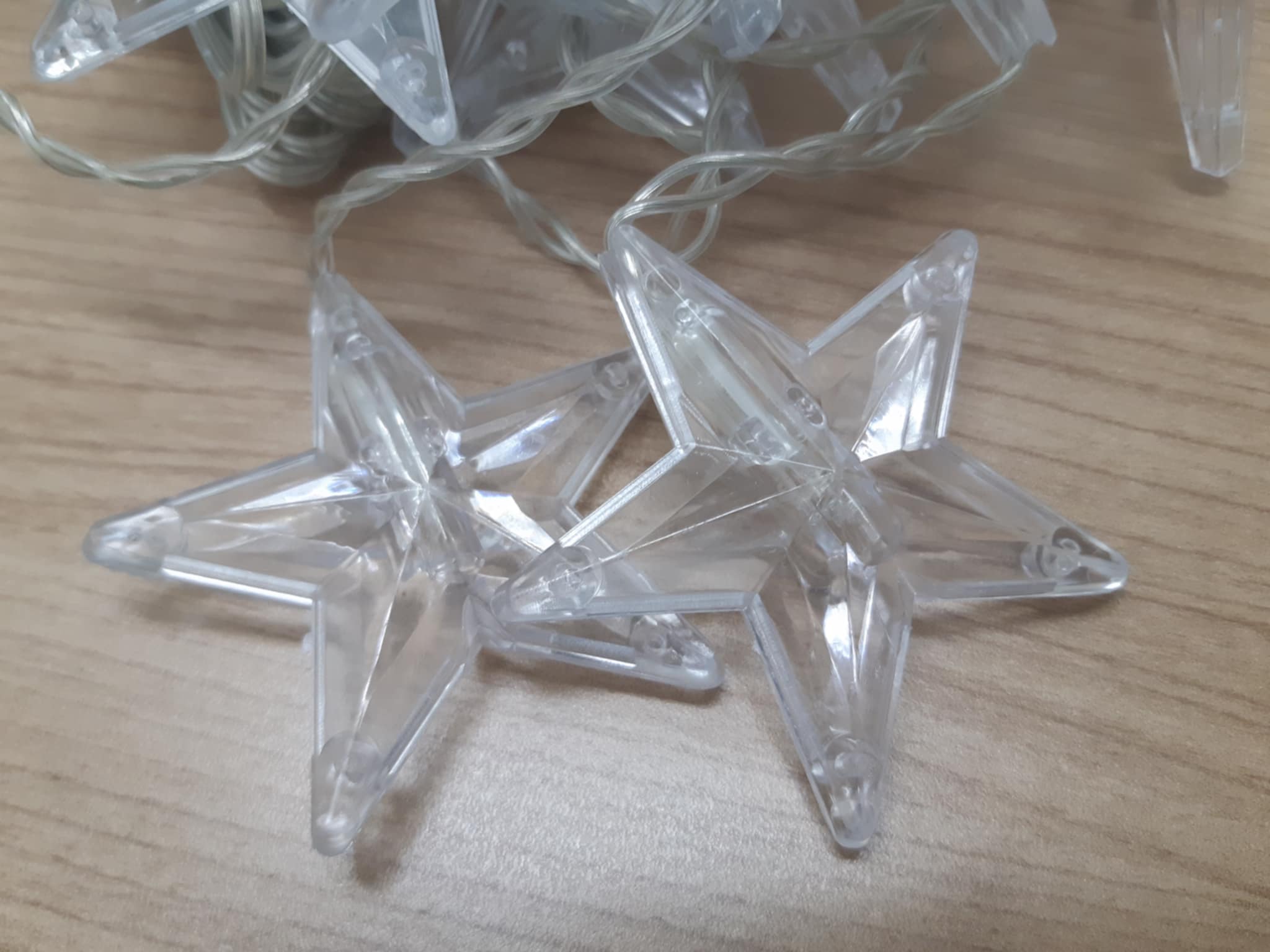 Vnútorný záves hviezdičky 50LED studená biela, 1,35m